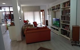 Nice Room-Terrace- Private Toilete-Closer Sport Pier-Optical Fiber 1 Gb